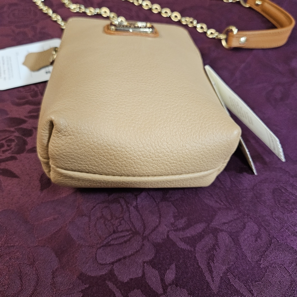Valentina Pebble Leather Crossbody Phone Case Purse NWT - Picture 5 of 13